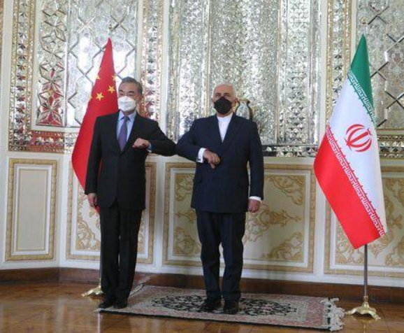 中国伊朗签署 25 年全面合作协议，这意味着什么？