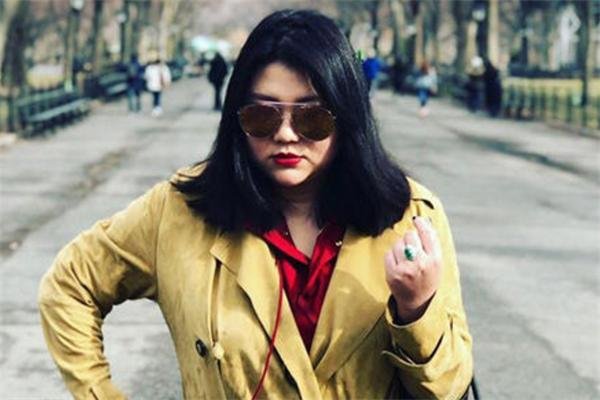 杨天真晒张雨绮孕肚照辟谣，你认为杨天真是个怎样的人？