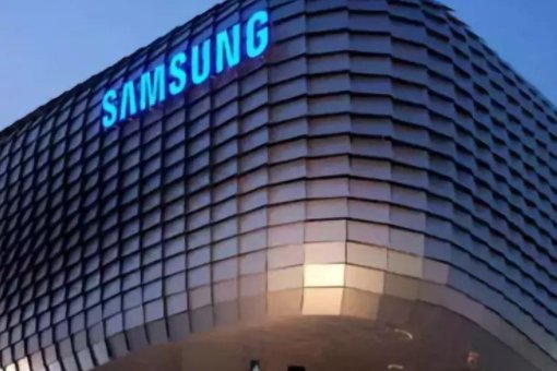 三星手机包中爆炸燃起火球男子头发睫毛被烧焦,三星手机是不是走下坡路了?