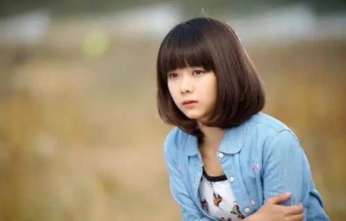 谭松韵的辛酸故事令人心疼,这几年她经历了什么?