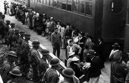 美国陆军442团,二战中为何只能在欧洲战场作战?