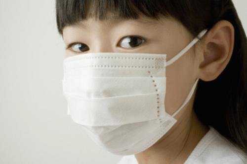 如何看待婴幼儿戴儿童口罩有窒息风险？