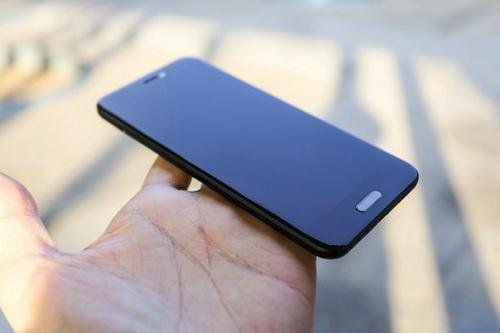 小米重组团队做手机芯片，他们第一步的计划是什么？