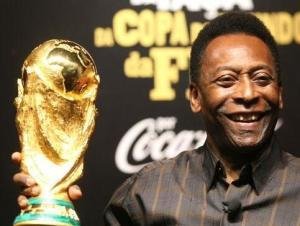 球王贝利接受肿瘤切除手术，他身体上的哪一部位出现了问题？