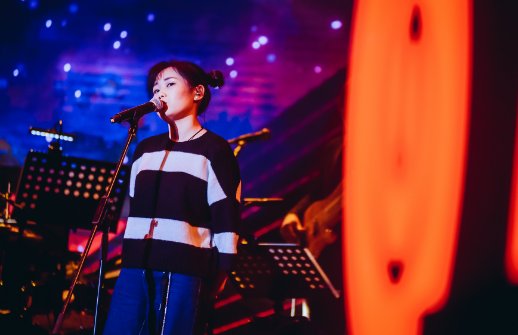 多年以后我还能不能活着是什么歌