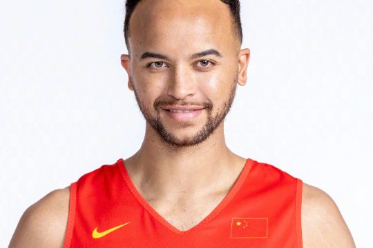 李凯尔国籍是哪国人