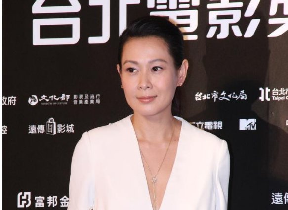 奶茶刘若英唱《后来》这首歌曲的时候，为什么哭的那么厉害？