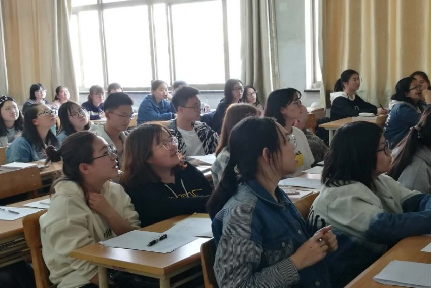 西安翻译学院专业有哪些