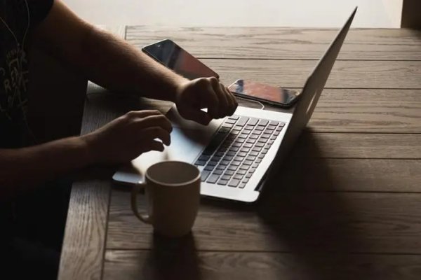 大学生用哪种电脑比较好用?