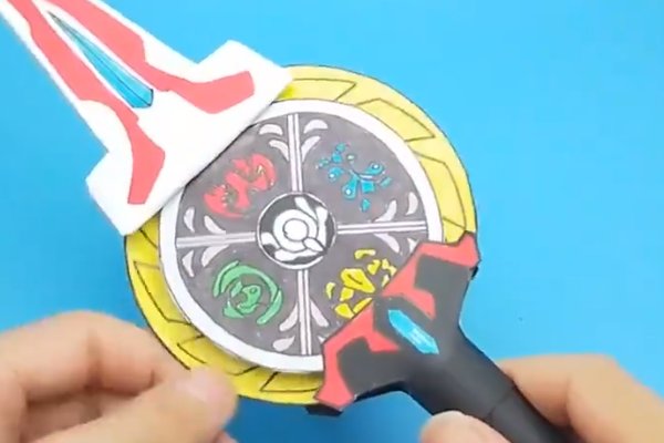 奥特曼的剑怎么做