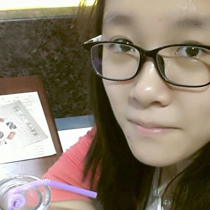 赤脚小月神的作品类型