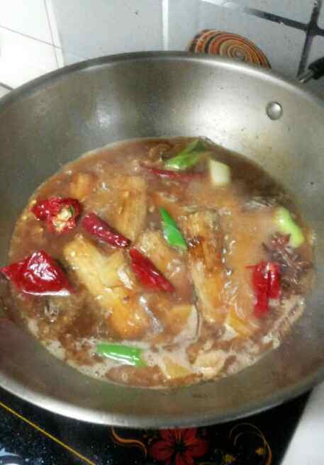 刀鱼炖豆腐怎么做好吃 刀鱼炖