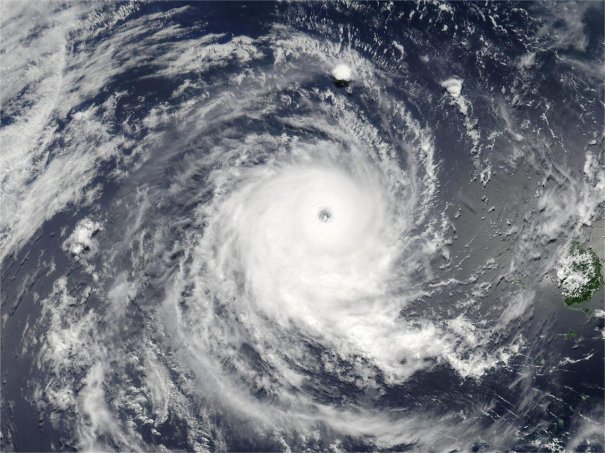 台风卡努强度有多少