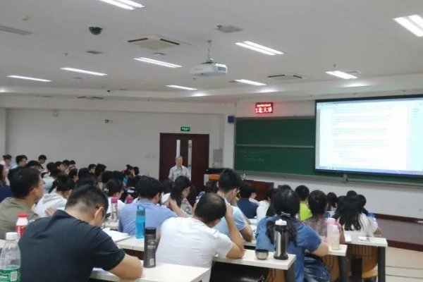 湖南2023保一本二本分数线