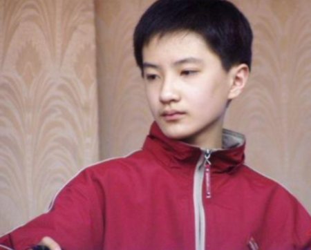 快乐星球一里面丁凯乐的扮演者是谁？