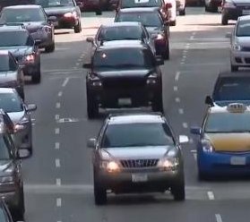 江西一男子服毒后躺马路上被轧身亡，家属获赔56万，如何解读这一判决？