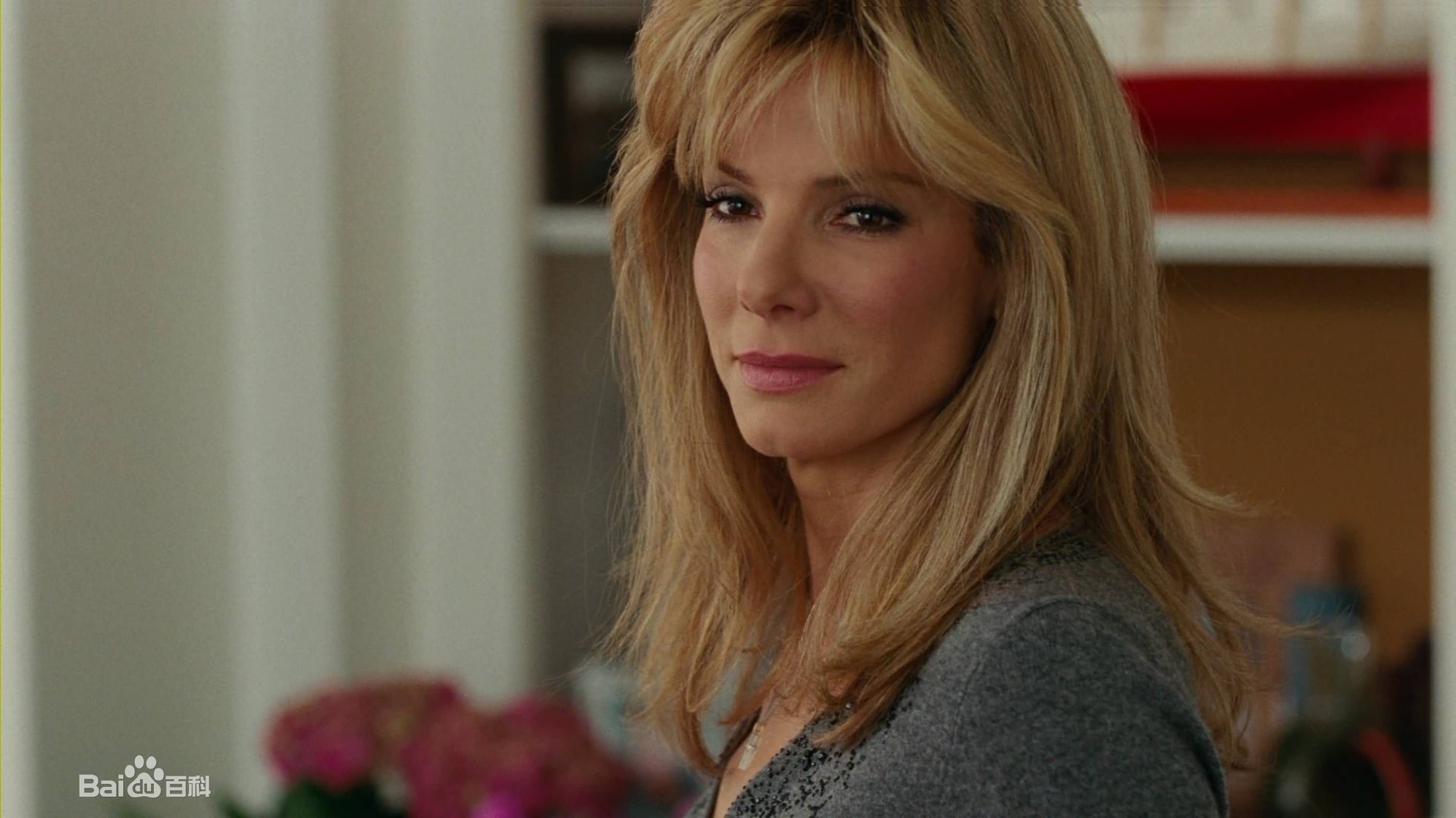 电影盲点的女主角叫什么名字?