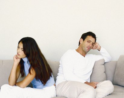 妻子整理亡夫遗物时发现他曾“打赏”女主播250多万，女子该如何维权？