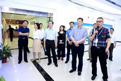 什么是商务陪同