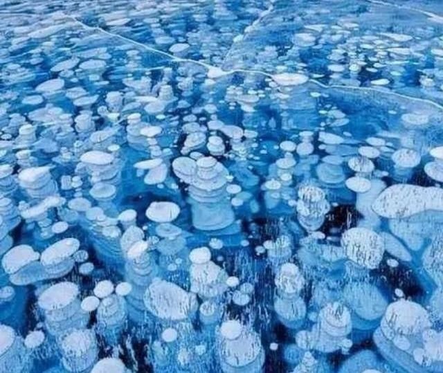 科学家检测到北极甲烷大爆发，导致其大爆发的原因是什么？