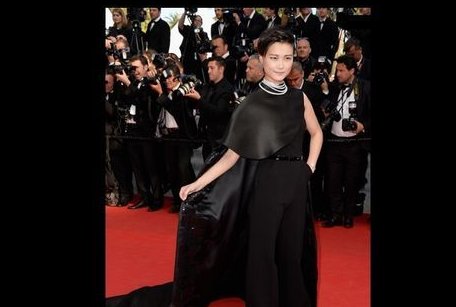 李宇春为何能获得全球最佳艺人称号?