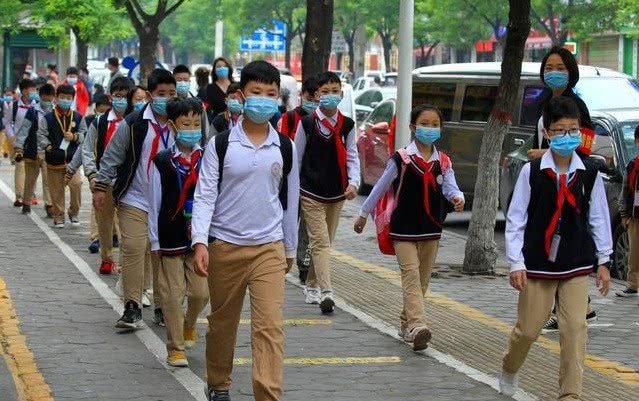 河北辛集11例确诊有学生和志愿者，这些人是如何被感染的？