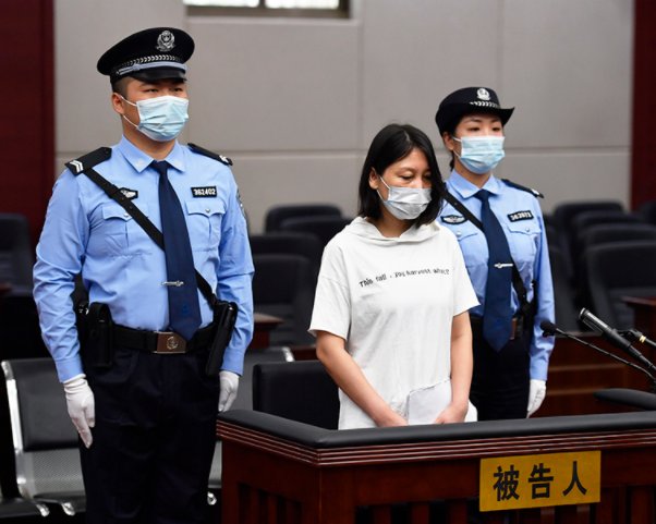 劳荣枝案被害小木匠妻子发声，她的诉求是什么？