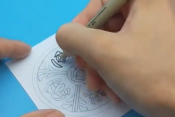 奥特曼的剑怎么做