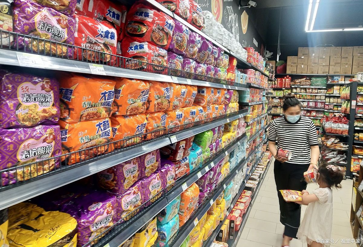 酸菜事件影响了13万人，这起事件的影响力度为何这么大？这些人该怎么办