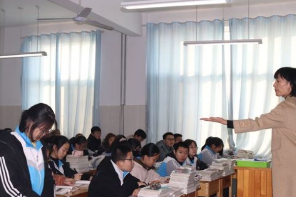 交而不泄的训练方法知乎