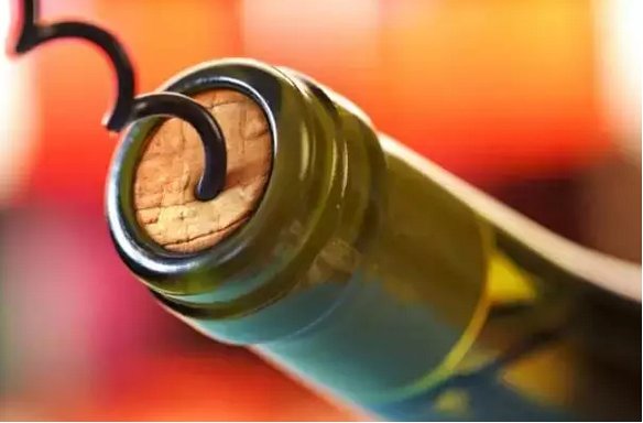 红酒塞子怎么塞回去妙招