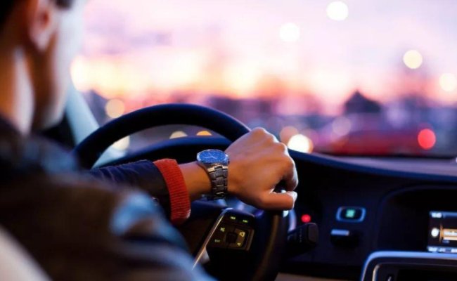 广西一男子驾考科一考34次，你觉得这样的人适合开车上路吗？