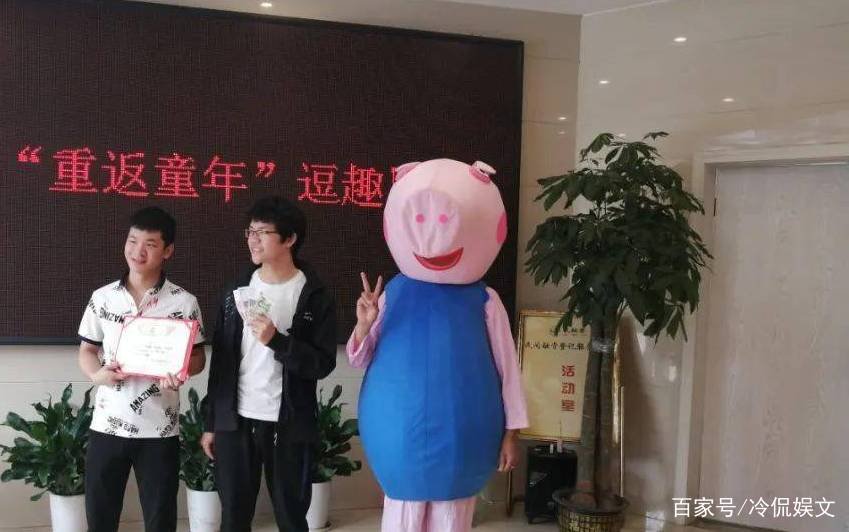 德国数学家，证明4维空间真实存在，进入后可以直接看到人的一生，你咋看？