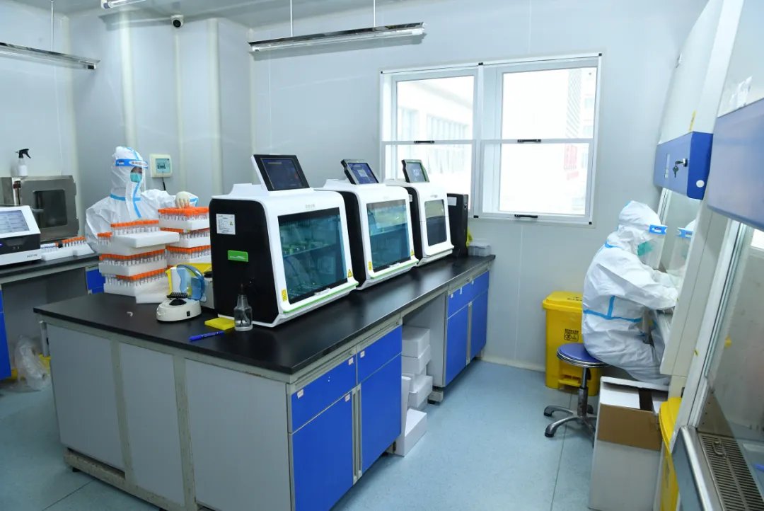 上海新增感染者累计超15万，当地将会如何进行阶梯式管理？