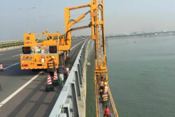 桥梁检测车生产厂家