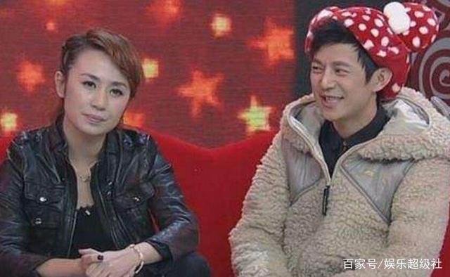 “喜剧女王”马丽给何炅送生日祝福，对何炅的称呼为何让网友不解？