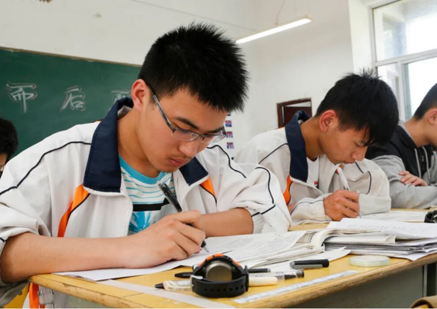 今年广东高考时间