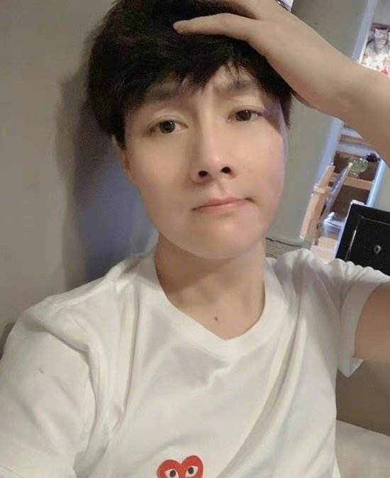 青年导演蒋春亮因病去世，都有哪些圈内好友发文哀悼？