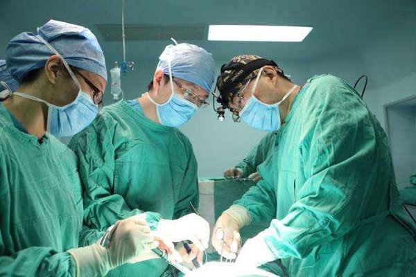 湘雅被免医生早被举报，却一路升职，湘雅的人事考核制度是什么？