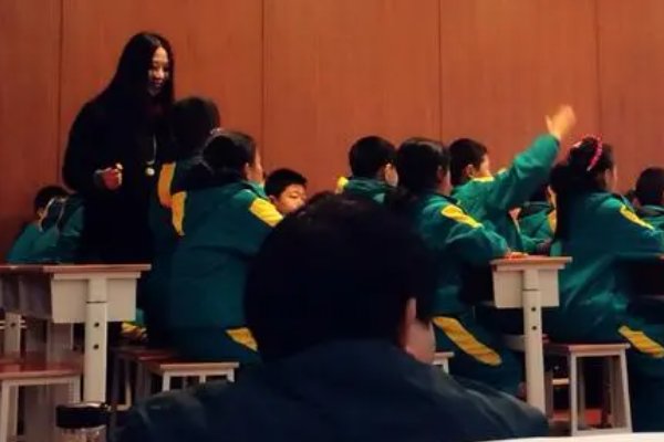 汗牛充栋的成语由来