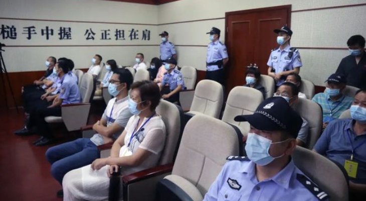 江西一名民警盗用嫌疑人微信消费，这名民警构成了什么犯罪行为？
