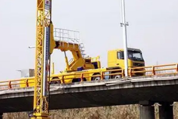 桥梁检测车生产厂家