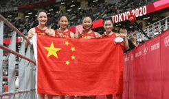 不信命！中国选手头顶哪吒头 ，四个姑娘创历史最佳成绩，她们都是谁？