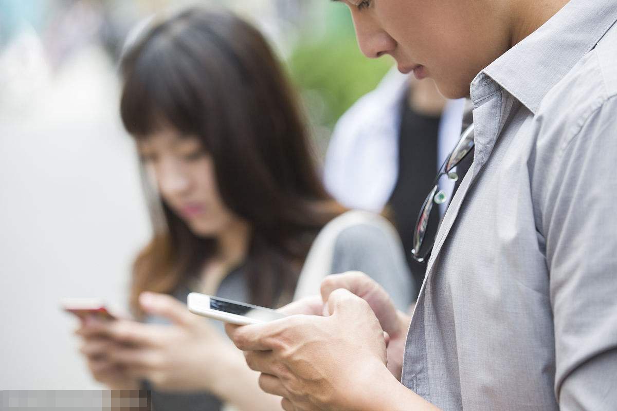 我们应该成为怎样的网民？