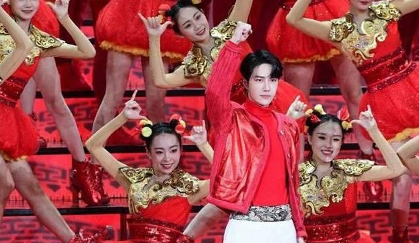 王一博solo卡点绝了是表演什么节目？