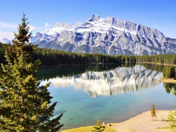 旅游选热门景区还是小众景点