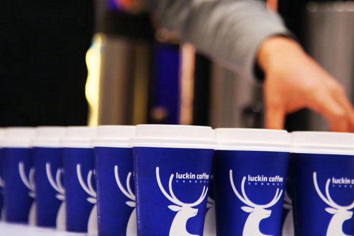 瑞幸和鹿角巷什么关系