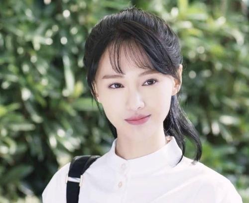 大家都知道杨幂的“后宫”，那你们知道杨紫的“后宫”都有谁吗？