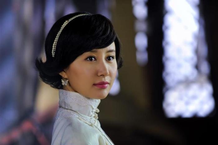 烽火佳人大结局舒畅最后跟杜允唐还是周霆琛在一起？