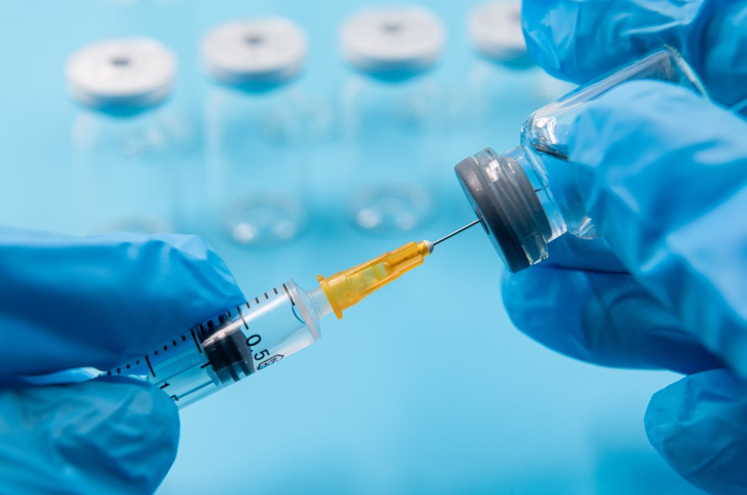 接种加强针1个月抗体提升5倍，哪些人群可以优先接种加强针？